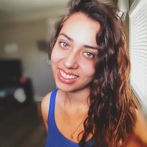 Meet your Posher, Karina